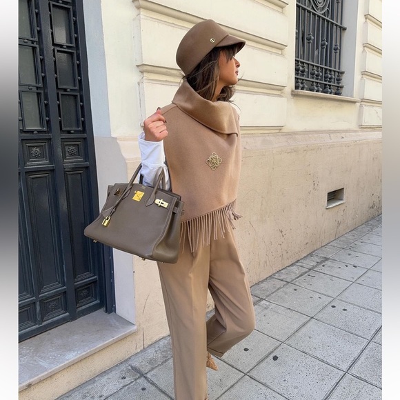 ZARA ASYMMETRICAL FRINGED WOOL BLEND CAPE - Picture 2 of 10